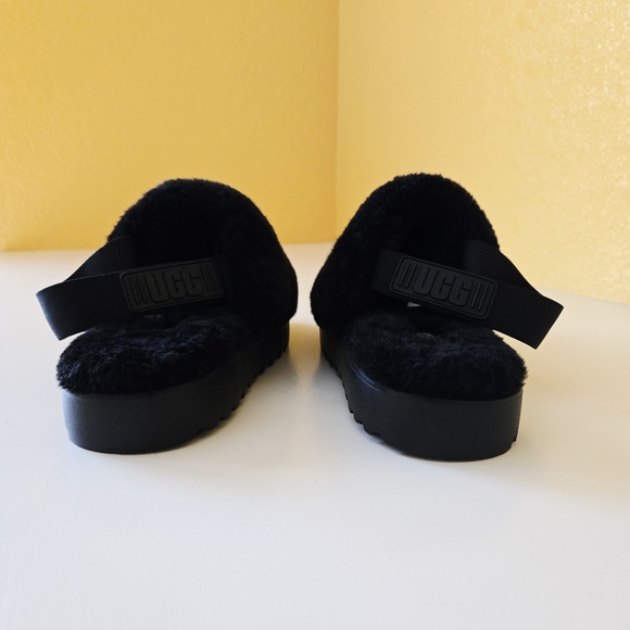 UGG SUPER FLUFF BLACK SLIDE SHEEPSKIN CLOSED TOE MULE SLIPPERS SIZE US 10 WOMEN - Picture 8 of 16